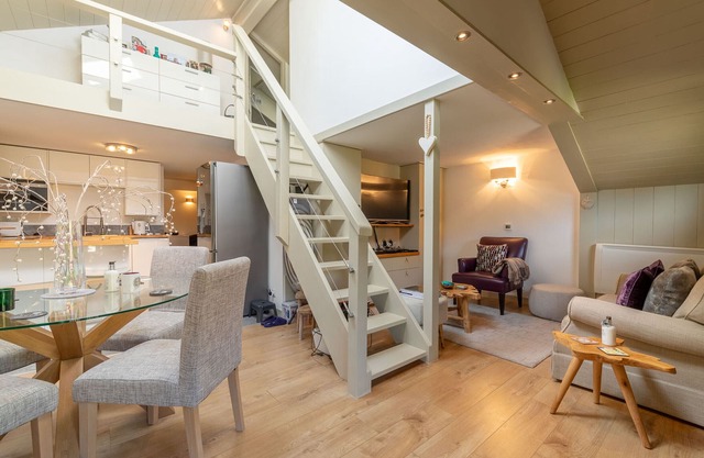 Charming 3-room apt in Les Allues, Méribel - 2 bedr, 4 pers, WIFI, parking