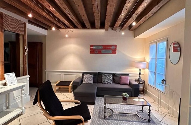 Charming 5-Bedroom House in Artenay, Near Orléans with Garden & Patio