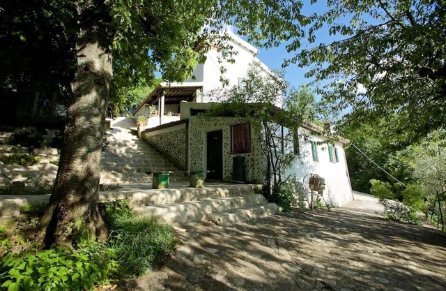 Charming Apartment in Sant'Agata Feltria with Private Pool