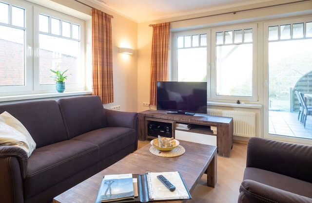 Charming apartment for 6 people in the Swallow's Nest in Lütt Slurpad 9