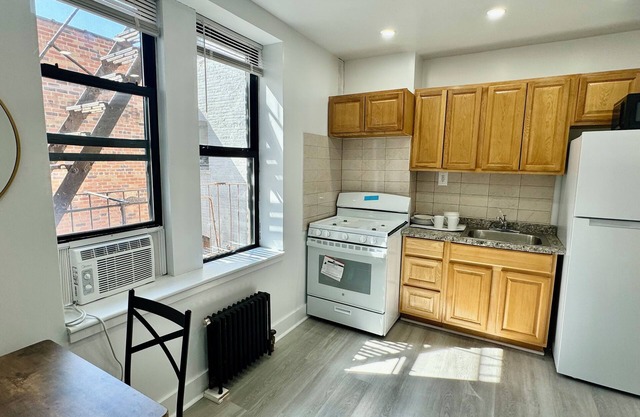 Charming apartment in fantastic Brooklyn with WiFi, AC