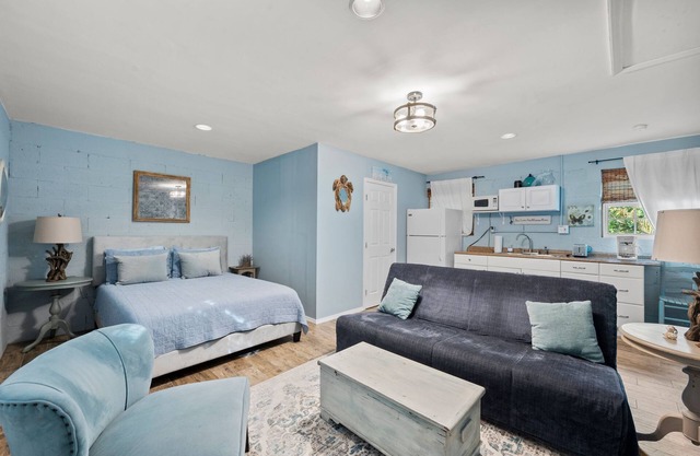 Charming Beach Bungalow