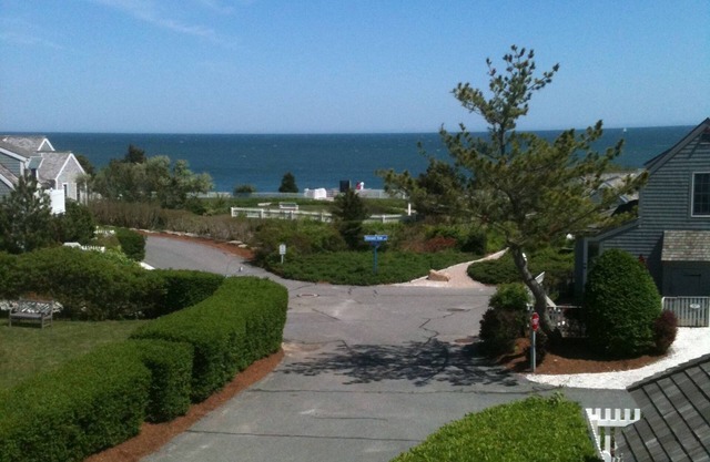 Charming Beach Cottage, Steps To Beach; Ocean Views, Reasonably Priced