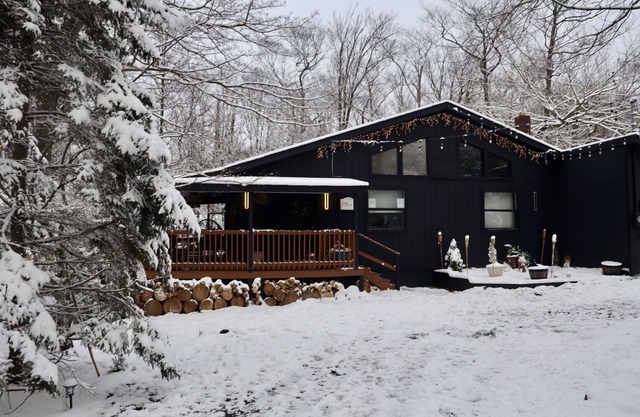 Charming chalet in Tobyhanna