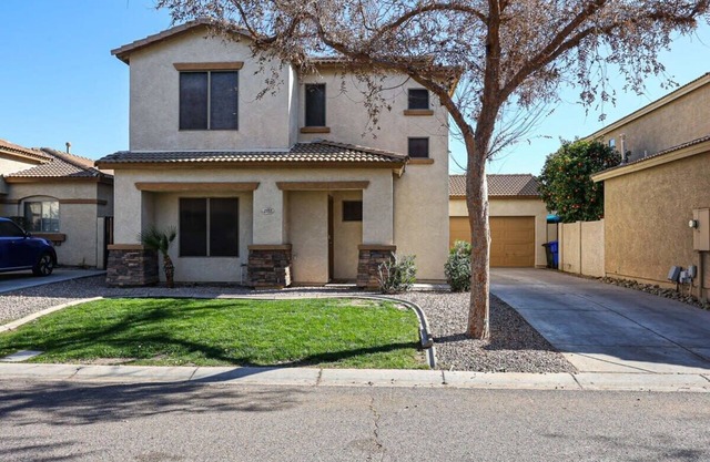 Charming Chandler 2-Story Home - 3BR