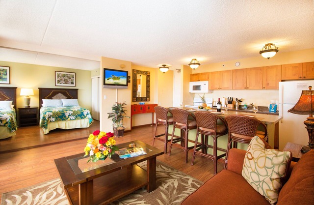 Charming Condo with Partial Ocean View & Free Parking!