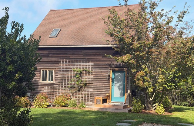 Charming cottage on Polpis Bike Path