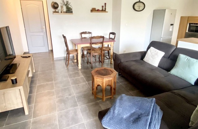 Charming F2 of 70m² 10 min from the center of Ajaccio