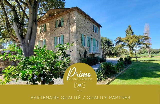 Charming family home in the heart of the vineyards - Private park & swimming pool