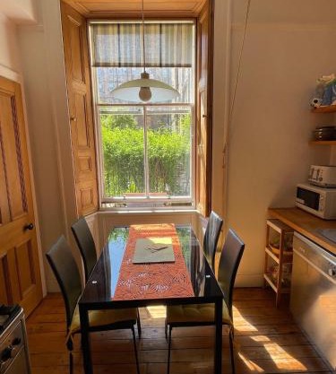 Charming flat in beautiful area