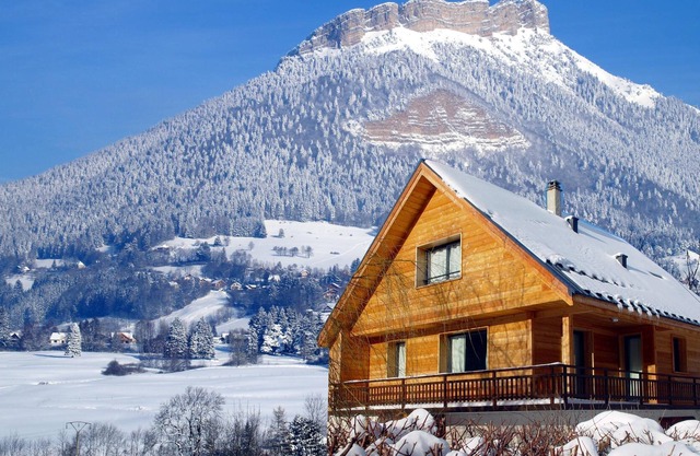 Charming chalet, Comfort: 10 people, Charteuse Regional Park