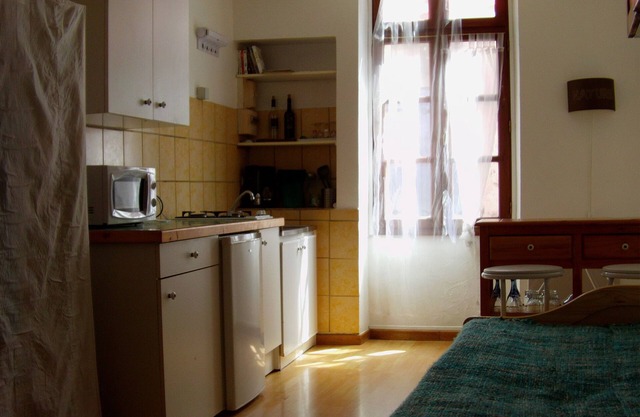 Charming furnished studio in the heart of Agde.
