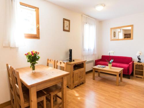 Charming Giez Apartment