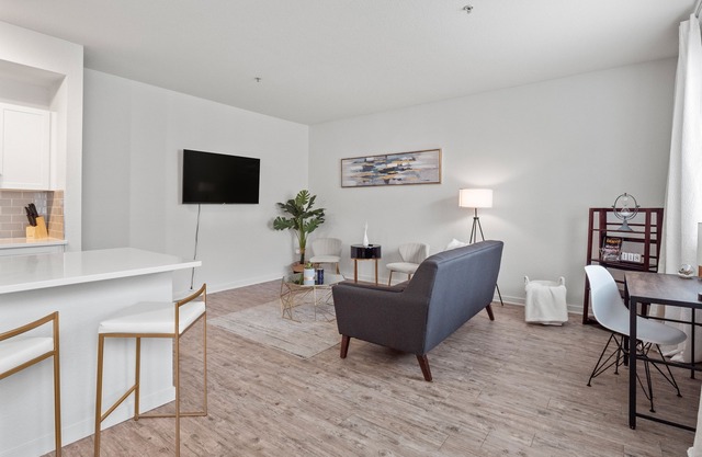 Charming Haven for Travelers and Families-Your Perfect Getaway!