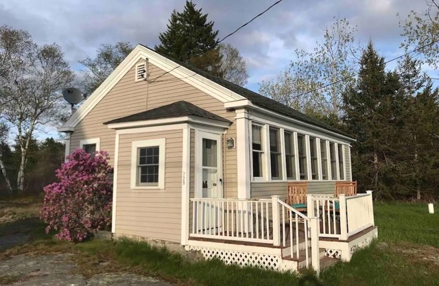 Charming Historic School House now with High Speed Internet