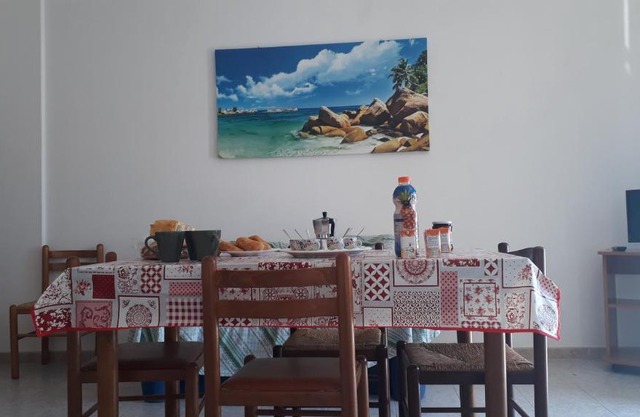 Charming Holiday Home Near The Beach With A Terrace Parking Available, Pets