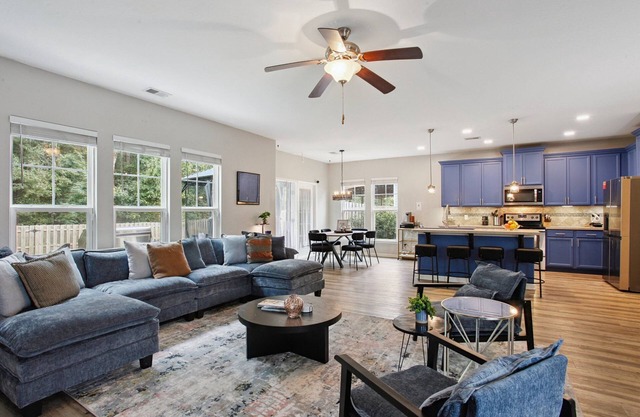 Charming Home Away From Home in the Savannah Area