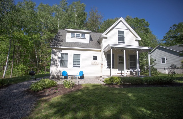Charming home in Kennebunkport - 10 minutes walk to Dock Square