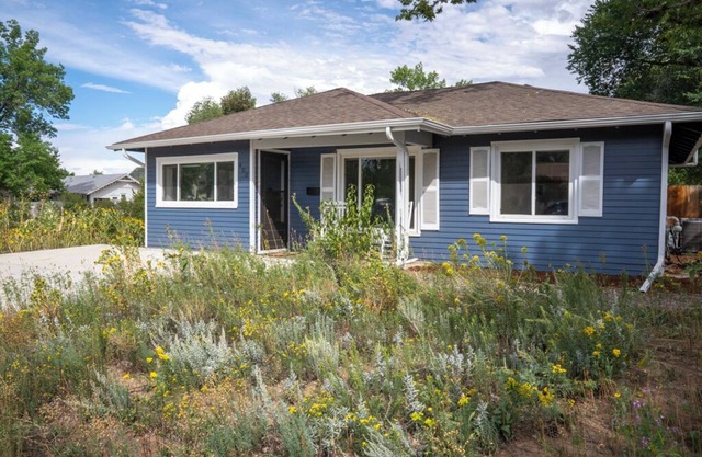 Charming House in Old Town Fort Collins for Monthly Stays