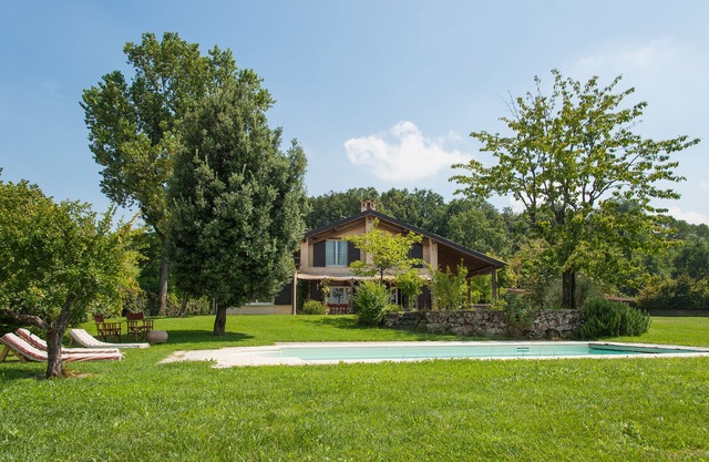 Charming Luxury Villa with Pool in the province of Piacenza