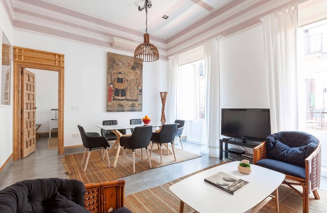 Charming luxury apartment in the heart of the historic district, Plaza Mayor