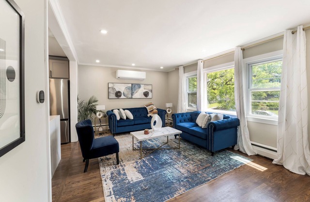 Charming, Modern 3BR Maplewood Home