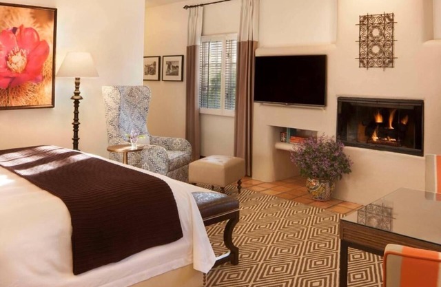 Charming Room w/Access to 41 Pools, 23 Tennis Courts, and Lovely Gardens