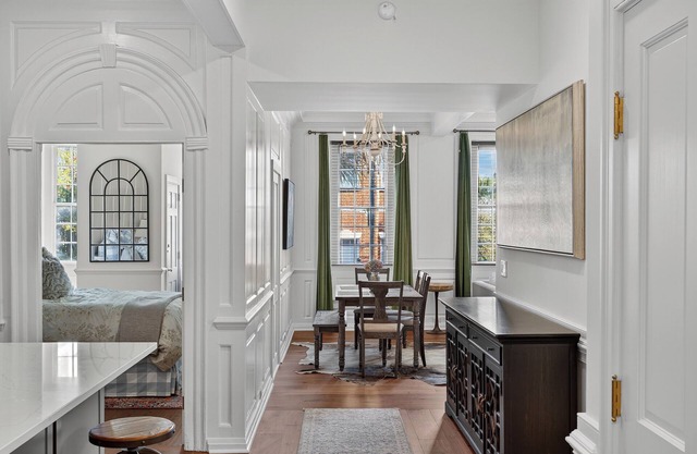 Charming South of Broad Condo, Heart of Downtown Charleston