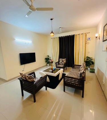 Charming Stay Flat Lucknow 3BHK with Swimming Pool