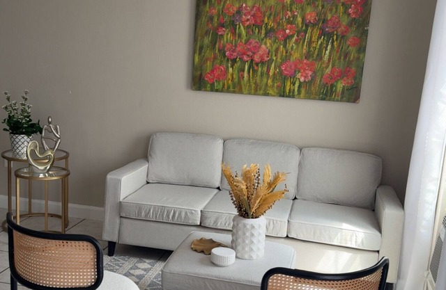 Charming studio in enchanting Baytown close several places to interest.