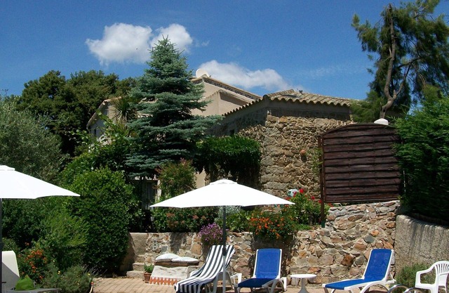 Charming villa with pool in village