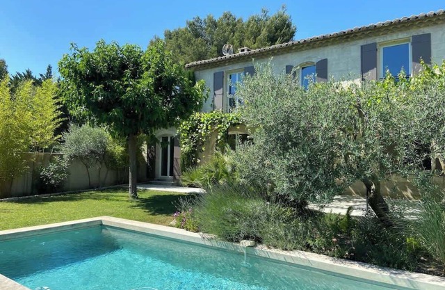 Charming villa with AC in Alpilles