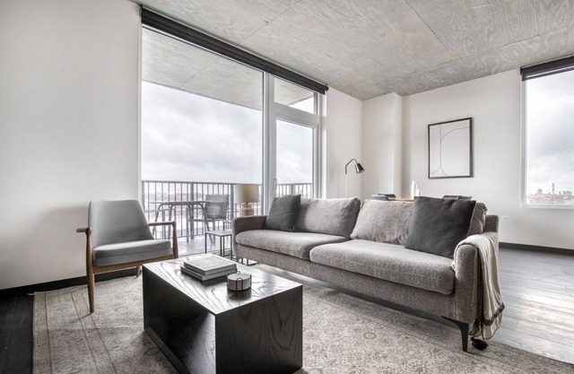 Charming West Loop 2BR w/Gym & Rooftop, nr Union Park, by Blueground