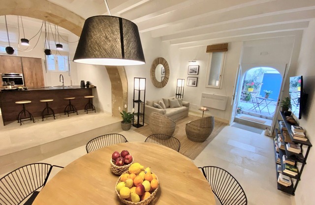 CharmSuites - charming flat in Ortigia