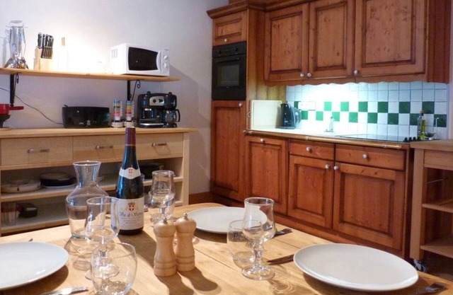 Chataigne - cosy 3 bedroom apartment in the centre of Sainte Foy