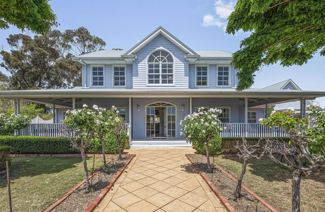 Chateau On Vines ~ Aldinga - Welcome to Chateau On Vines