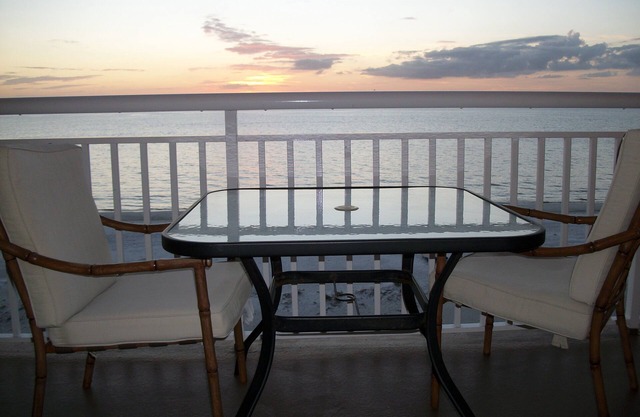 Chateaux Beachfront Condo