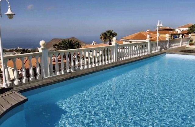 Chayofa - Apartment in an upscale environment with a terrace, jacuzzi and pool
