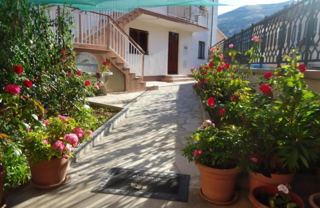 Cheap house near the center of the city