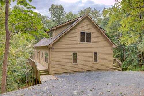 Chestnut Springs with Wintergreen Advantage