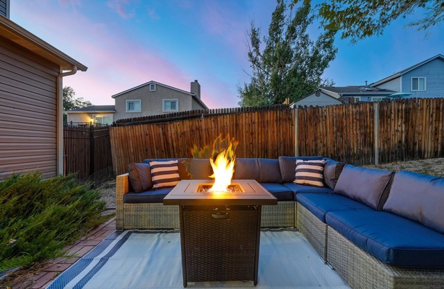 Cheyenne Meadows Hideaway | Pet Friendly | Views!