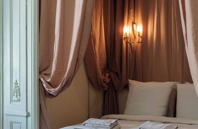 Chez Diane Mansion for 12 people, ideal for a stay in Central France
