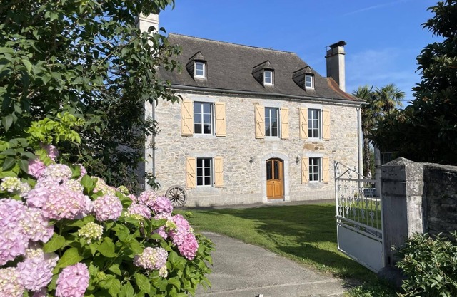 Chez Zézé - Asson - Gîte