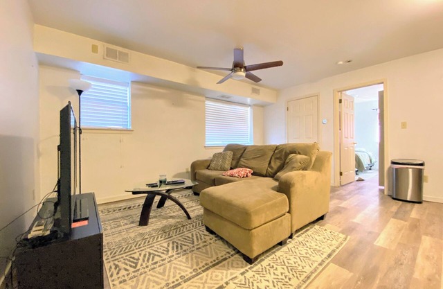 Chic 1-bedroom apartment with AC, WiFi in vibrant Wilmington with Laundry