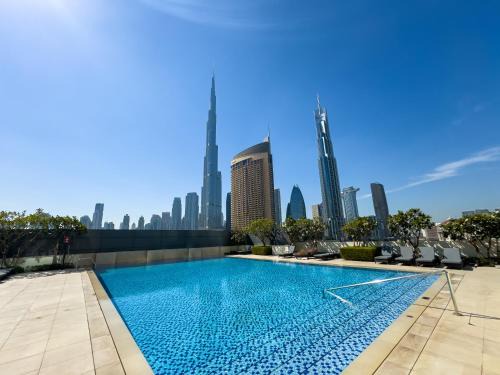 Chic 1BR in Downtown Dubai-Direct access to Dubai Mall