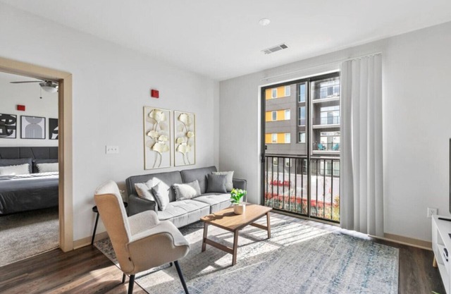 Chic 2BR Escape in Downtown Birmingham 45