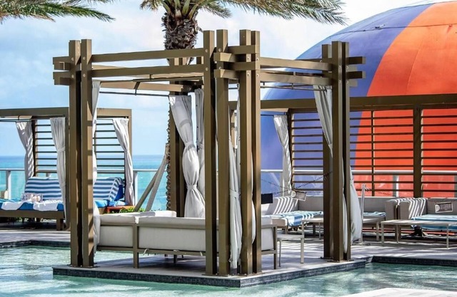 Chic 3-bedroom resort with fitness room, WiFi in fabulous Hollywood