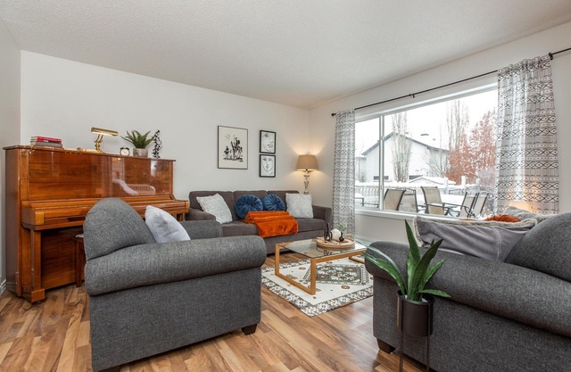 Chic&Cozy 3BHome|King Bed|Large Patio|Mins to WEM