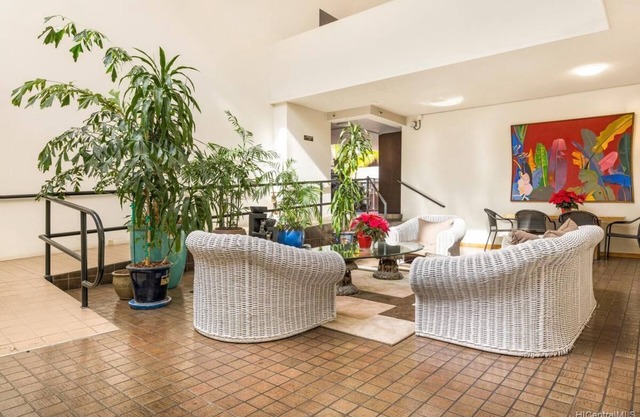 Chic Hotel Unit Large 1 Bedroom Suite