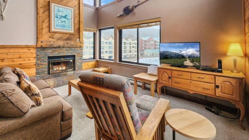 Chic Lakeside 1BR 4-Min to Keystone Resort